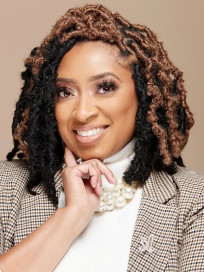 Ana'Neicia Williams Headshot