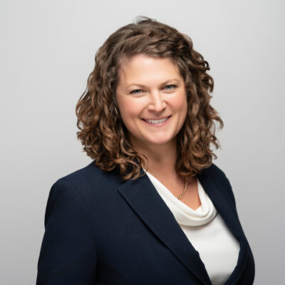 Bethany Baxter Headshot